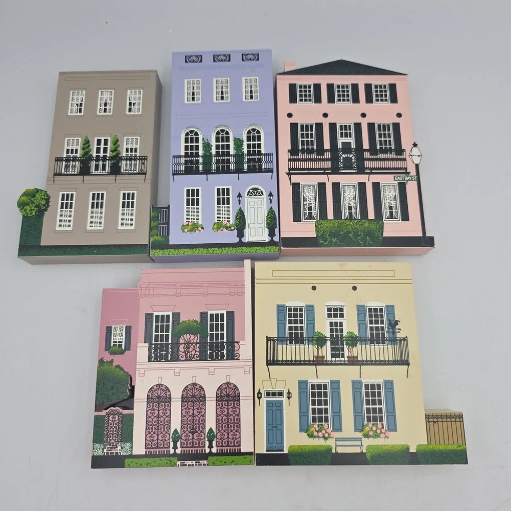 Shelia's miniature collectibles South of Broad Charleston, SC Lot Of 5